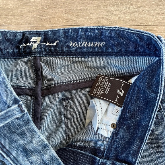 7 For All Mankind | Dark Roxanne Ripped Jeans Sz26 - Picture 4 of 6